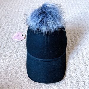 BNWT Charlotte Simone Pom Pom Hat